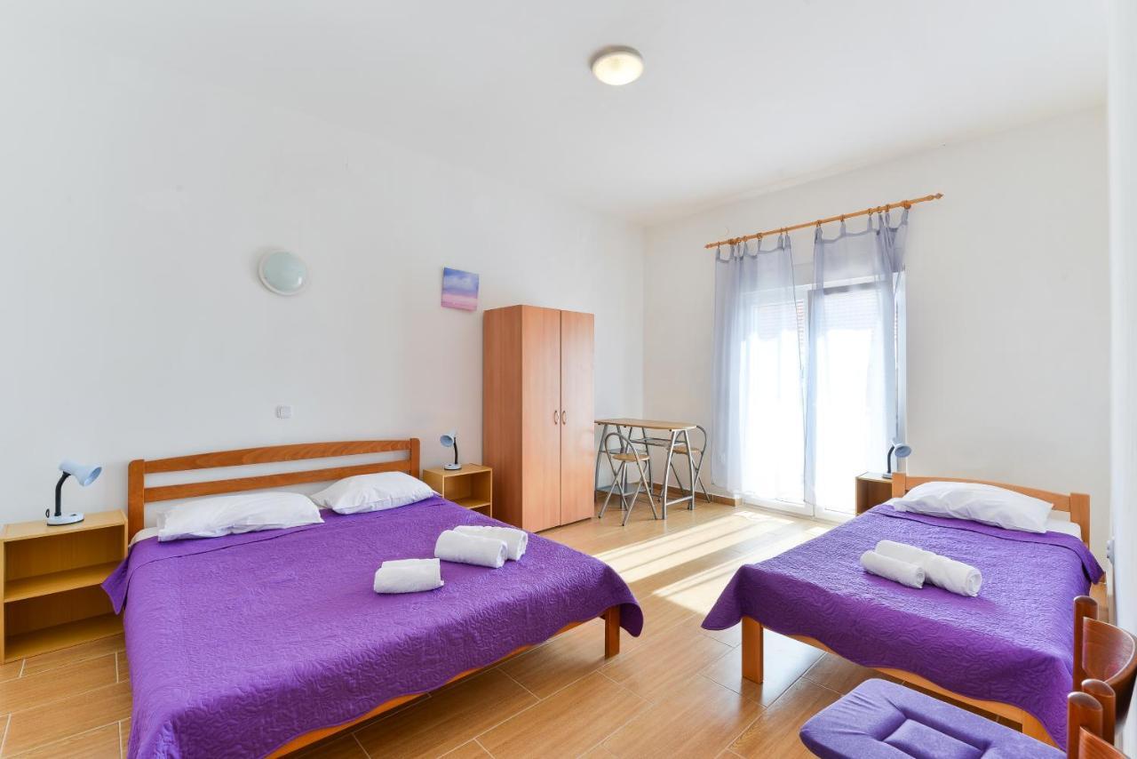 Apartments Lavanda トゥラニ エクステリア 写真
