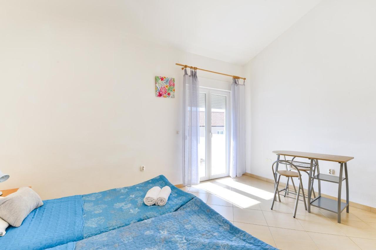 Apartments Lavanda トゥラニ エクステリア 写真